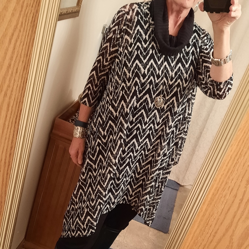 NWOT Kaftan L-XL